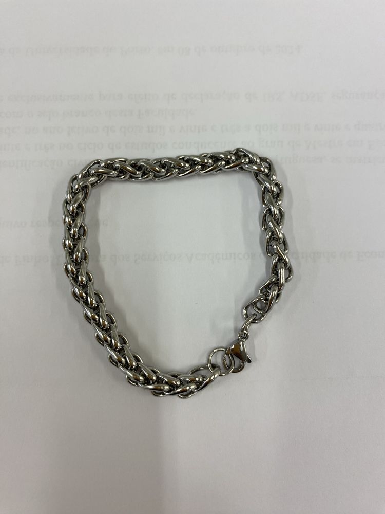 Pulseira em aço