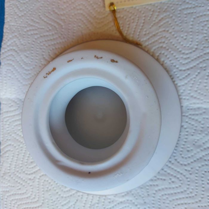 Włoska porcelana Creazione Artigiana mała patera na nóżce z różami