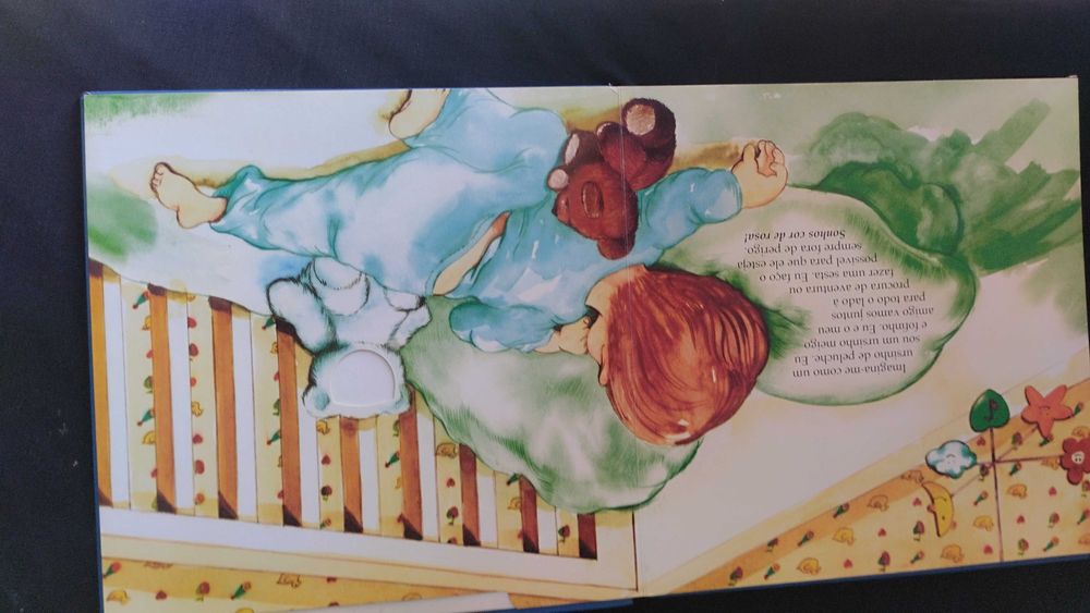 Livro de crianças com desenhos para pôr fotos da criança 15 euros