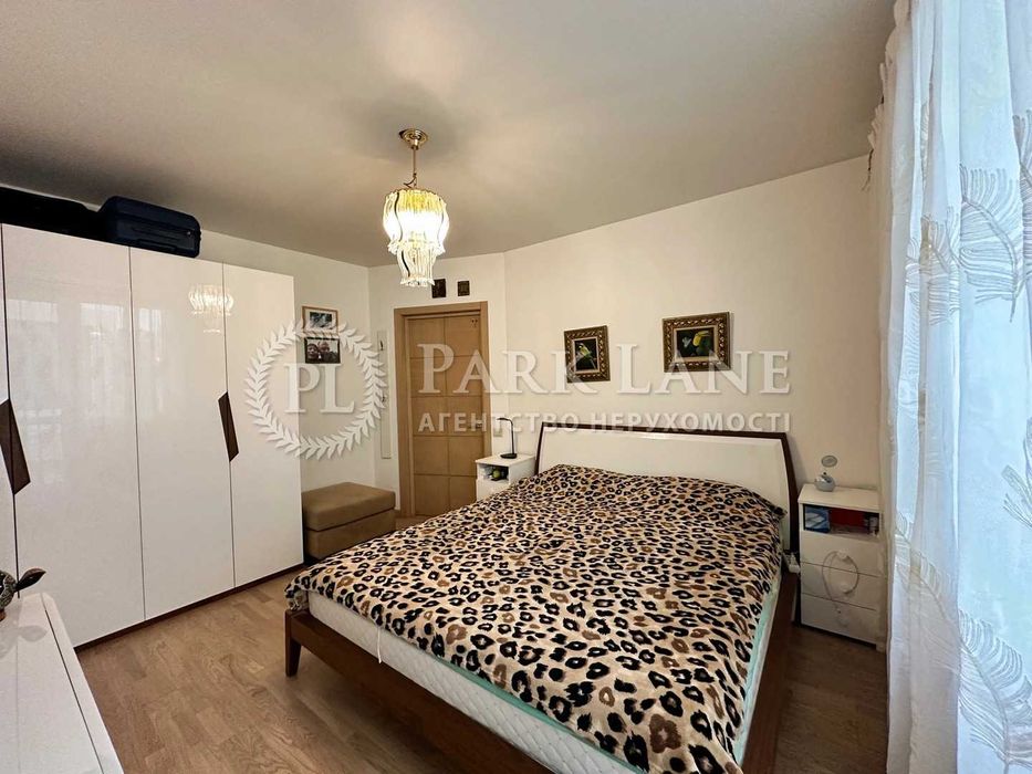 Смарагдовий Шаповала Генерала Кудряшова Пори року 4 сезони