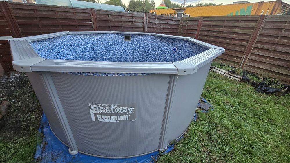 Basen panelowy hydrium całoroczny 305x122 cm