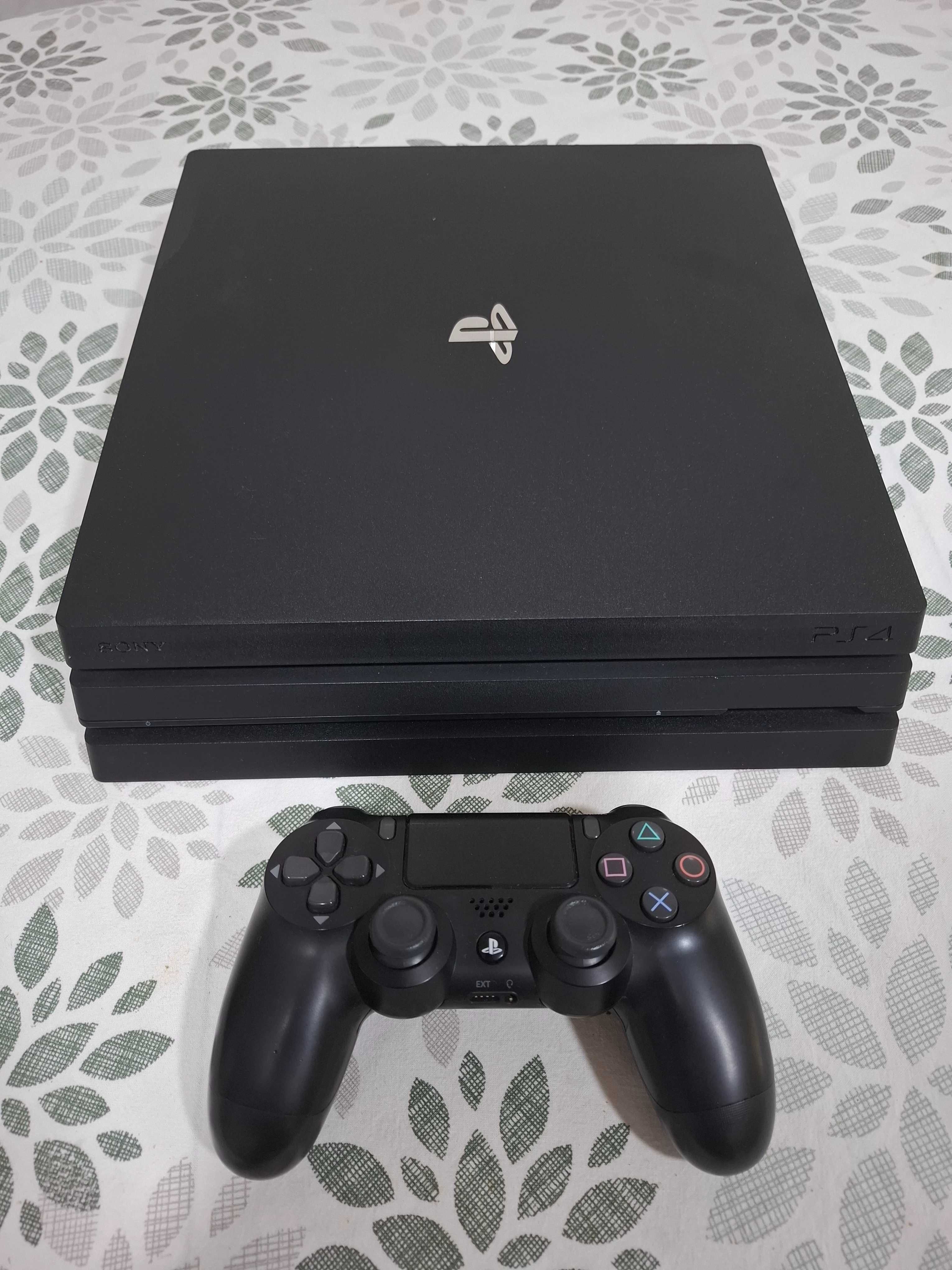 PS4 1Tb cor preta com comando