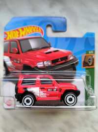 Hot Wheels Mitsubishi Pajero Evolution