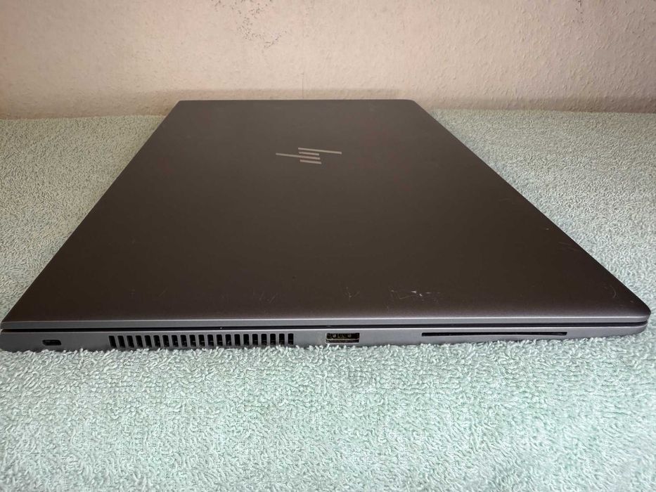 Laptop HP ZBook 15u G6 | i7-8th | 16GB | 512 NVMe | USB C