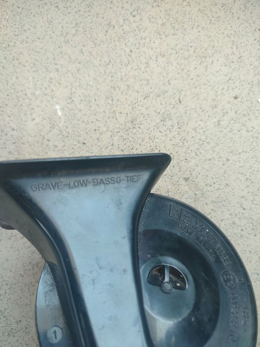 Клаксон до авто.