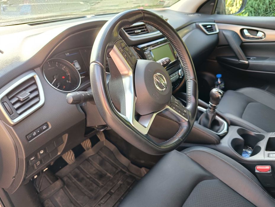 Nissan Qashqai 1.3 benzyna, bezwypadkowy, niski przebieg