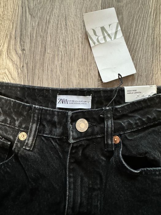 Джинси  mom Zara 36 р
