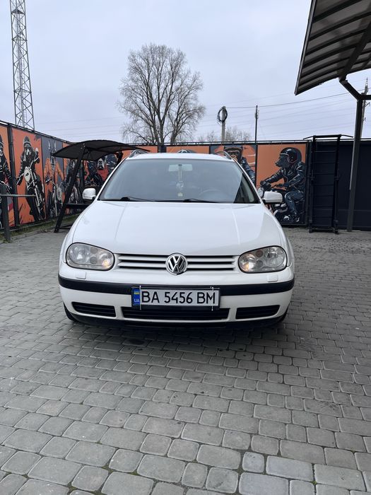 Продам GOLF 4 1.6