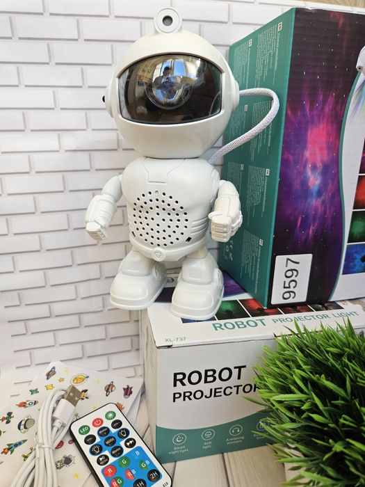 Космонав астронавт з блютуз ночник проектор на подарок дітям