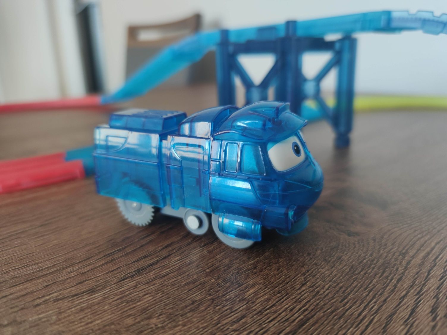 Cobi tor robot trains świecący Key