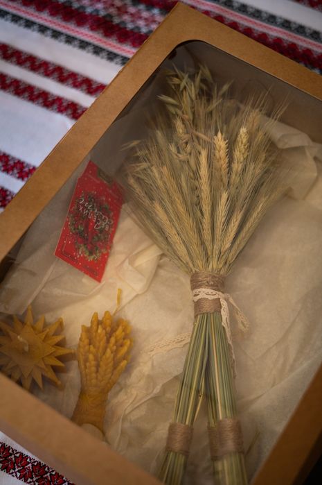 Різдвяні свічки з бджолиного воску