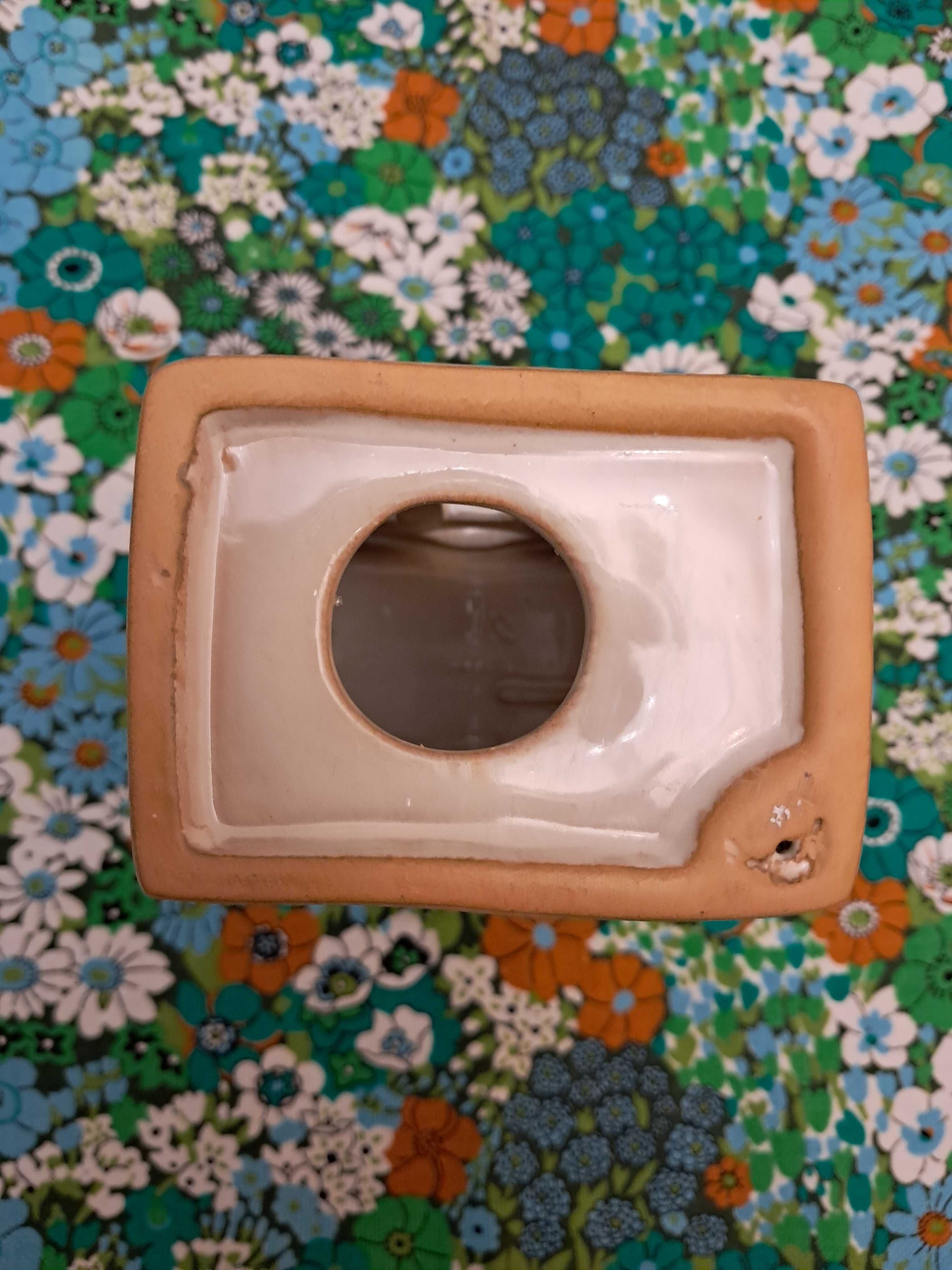 Ceramiczny domek