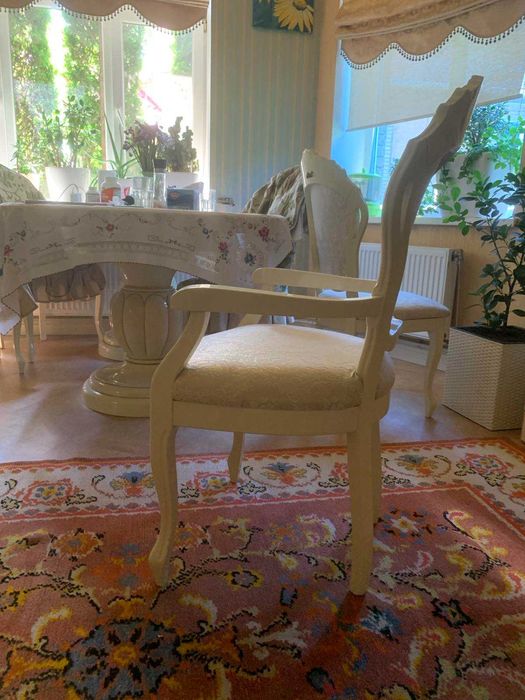 Стіл обідній зі стільцями Обеденный стол со стульями