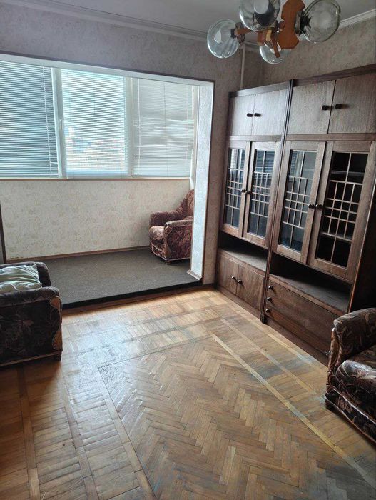 Без комісії Троєщина Р.Рейгана(Драйзера) 9 (серія- КТ)