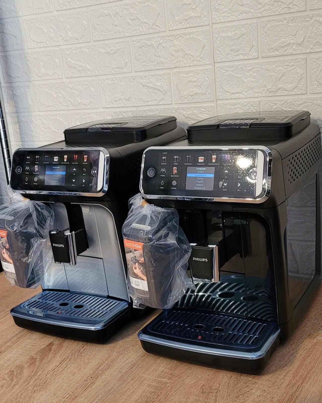 Кавомашина з холодними напоями Philips 5500 series