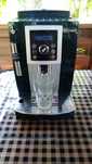 Кавомашина Delonghi ECAM23.427.B