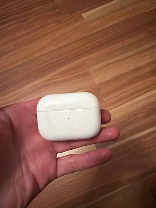 Najtaniej AirPods Pro etui ładujące A2190