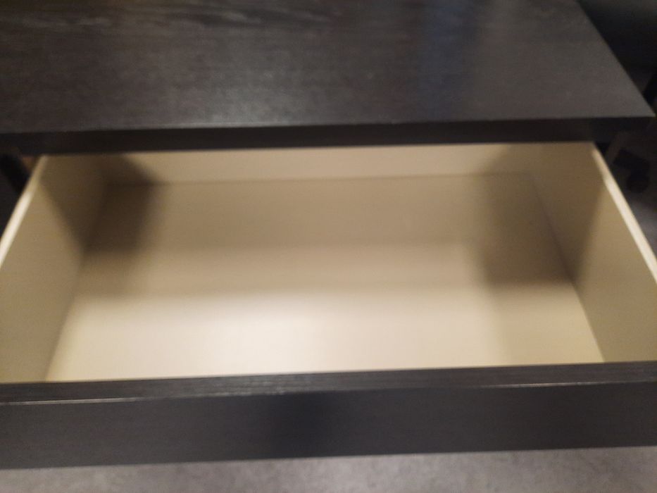 Komoda z szufladami czarna