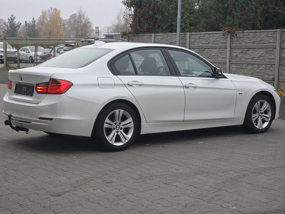 BMW Seria 3 Limuzyna/Klimatronik/Navi/Perła/Ledy/Tempomat/