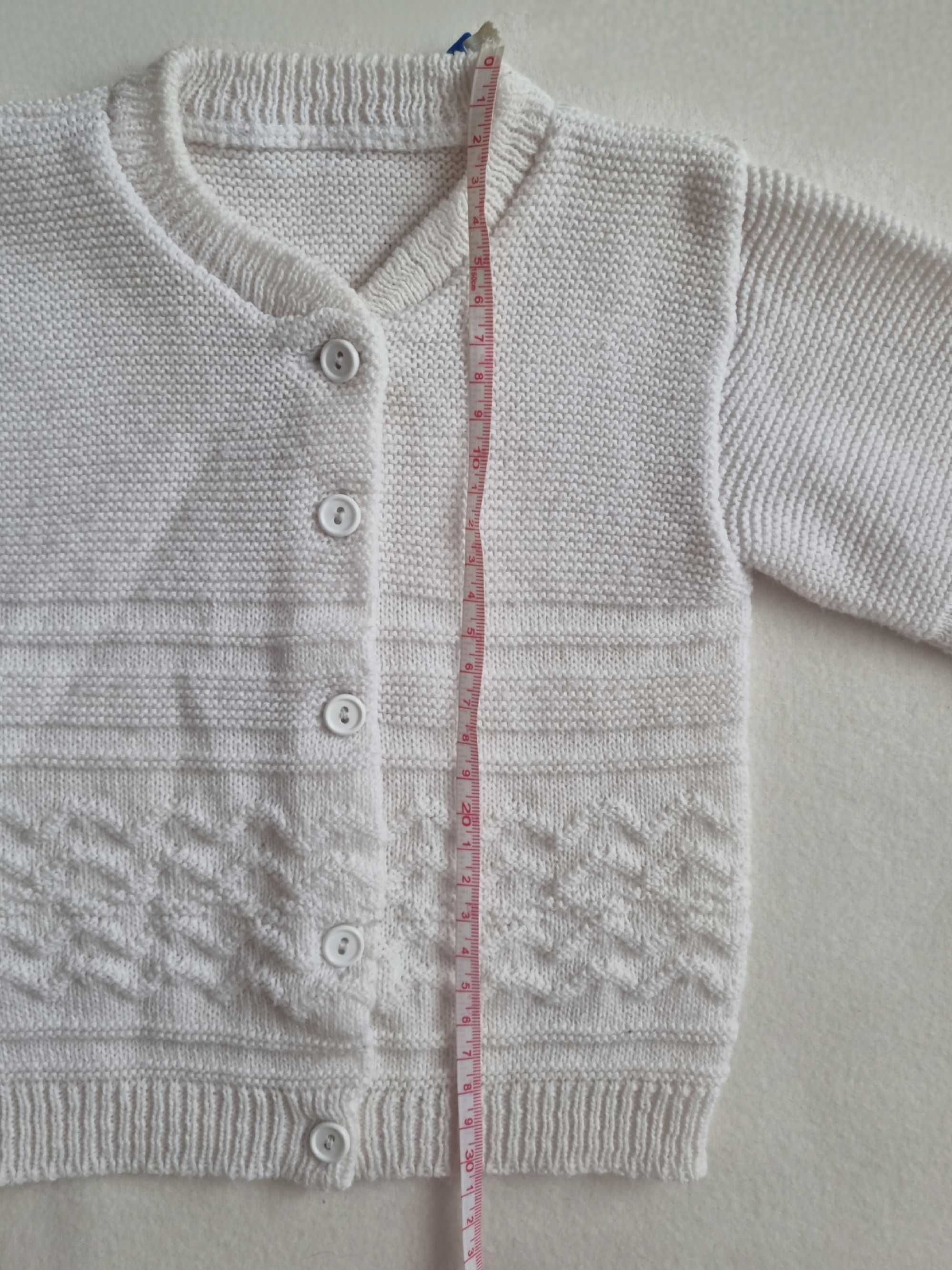 Biały sweterek dla dziewczynki 68-74