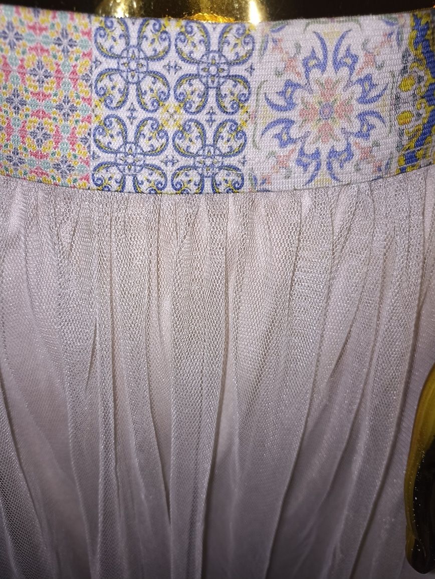 Tiulowa spódnica beżowa, gumka w pasie Made in Italy R.uniwersalny