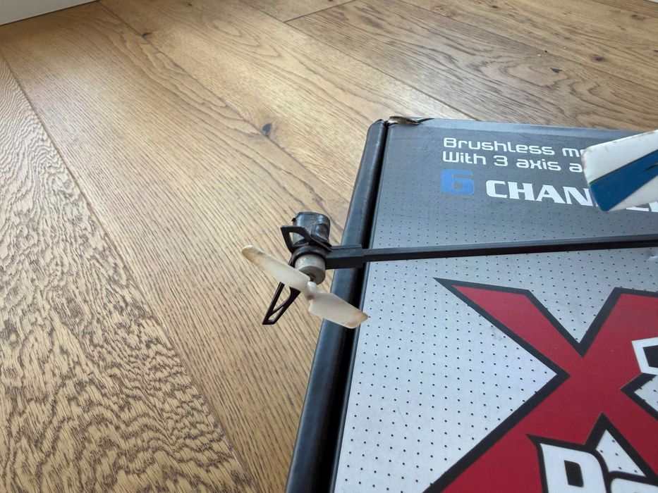 Helikopter RC WLToys V977 2,4 GHz 6Ch RC Helicopter bezszczotkowy