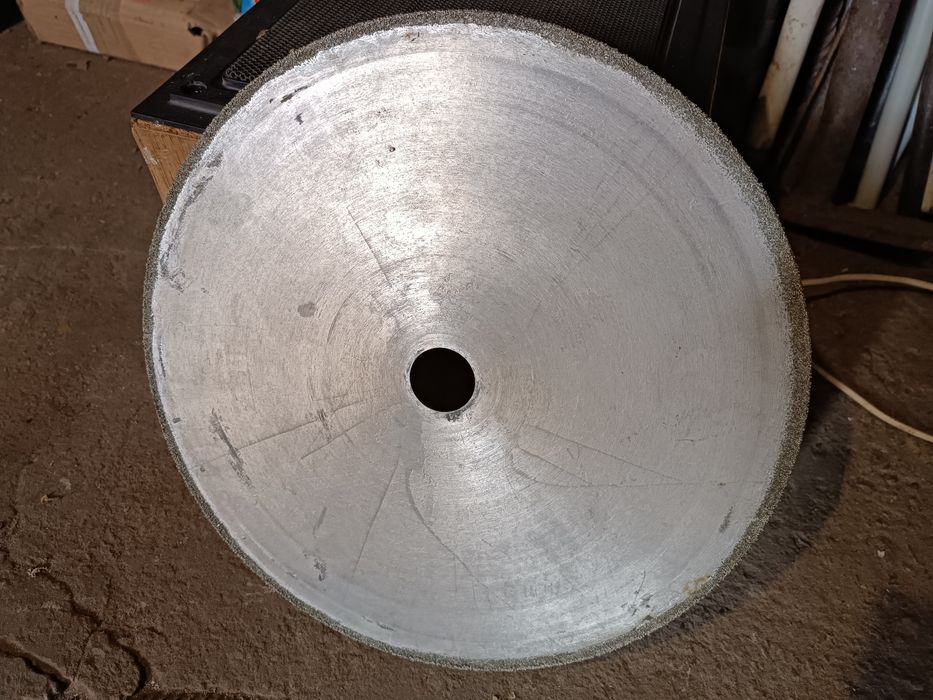 Отрезной алмазный круг