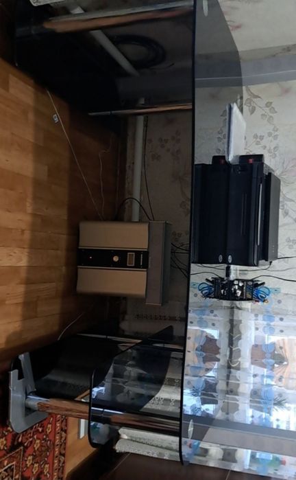 Стіл офісний Б/В