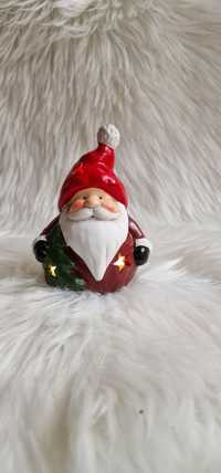 Mikołaj z choinką świecznik LED na baterie 15 cm