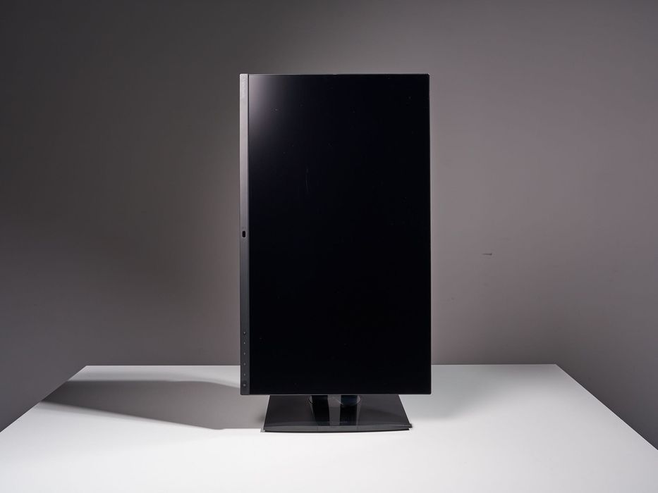 Monitor Viewsonic 27” - 4K - 100%Adobe RGB para fotografia e video