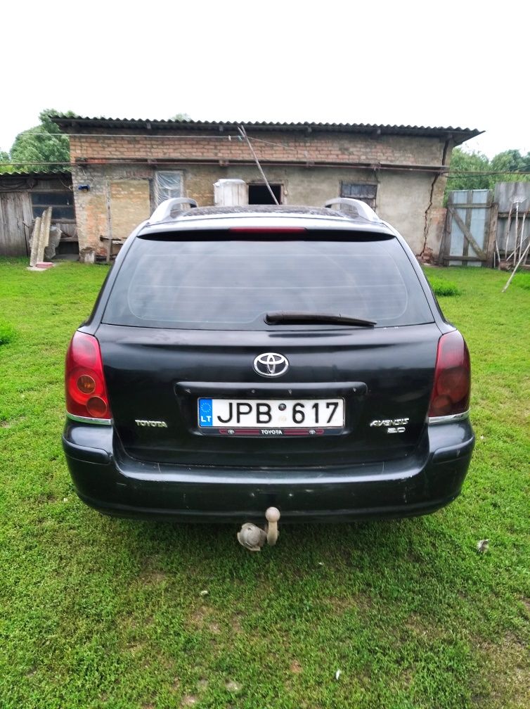Продам таету авенсис