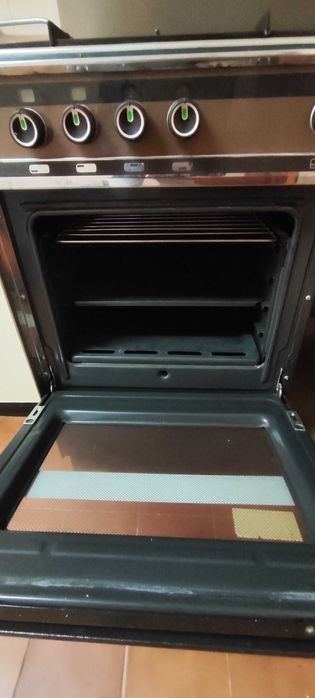 Fogão com Forno 85X60X85