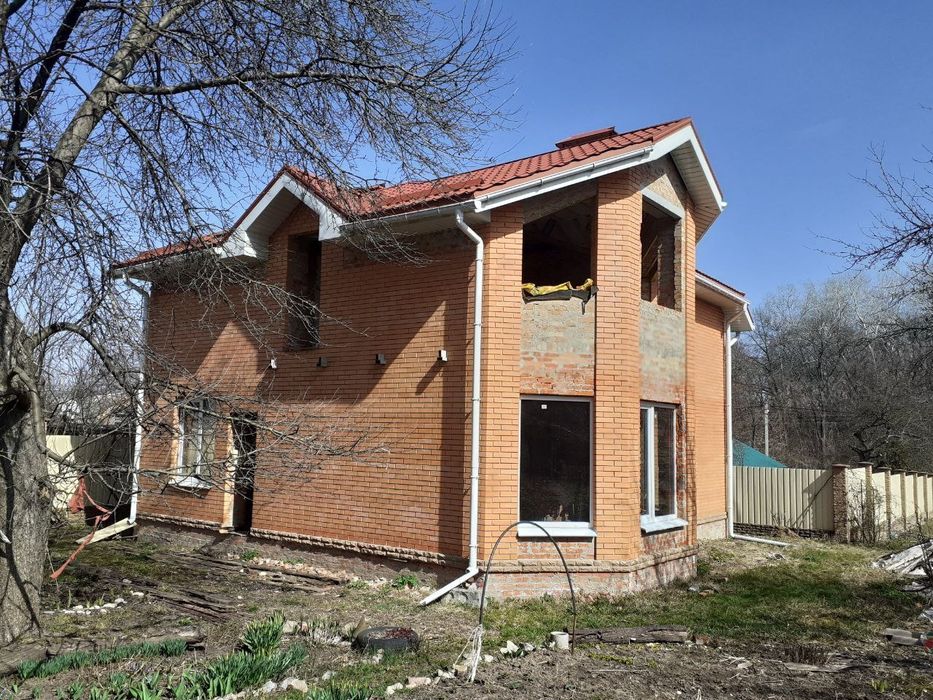 Продам будинок на Леваді, з виходом парк по ціні квартири в новобудові