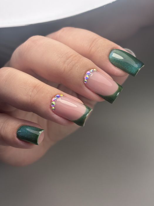 Paznokcie hybrydowe żelowe