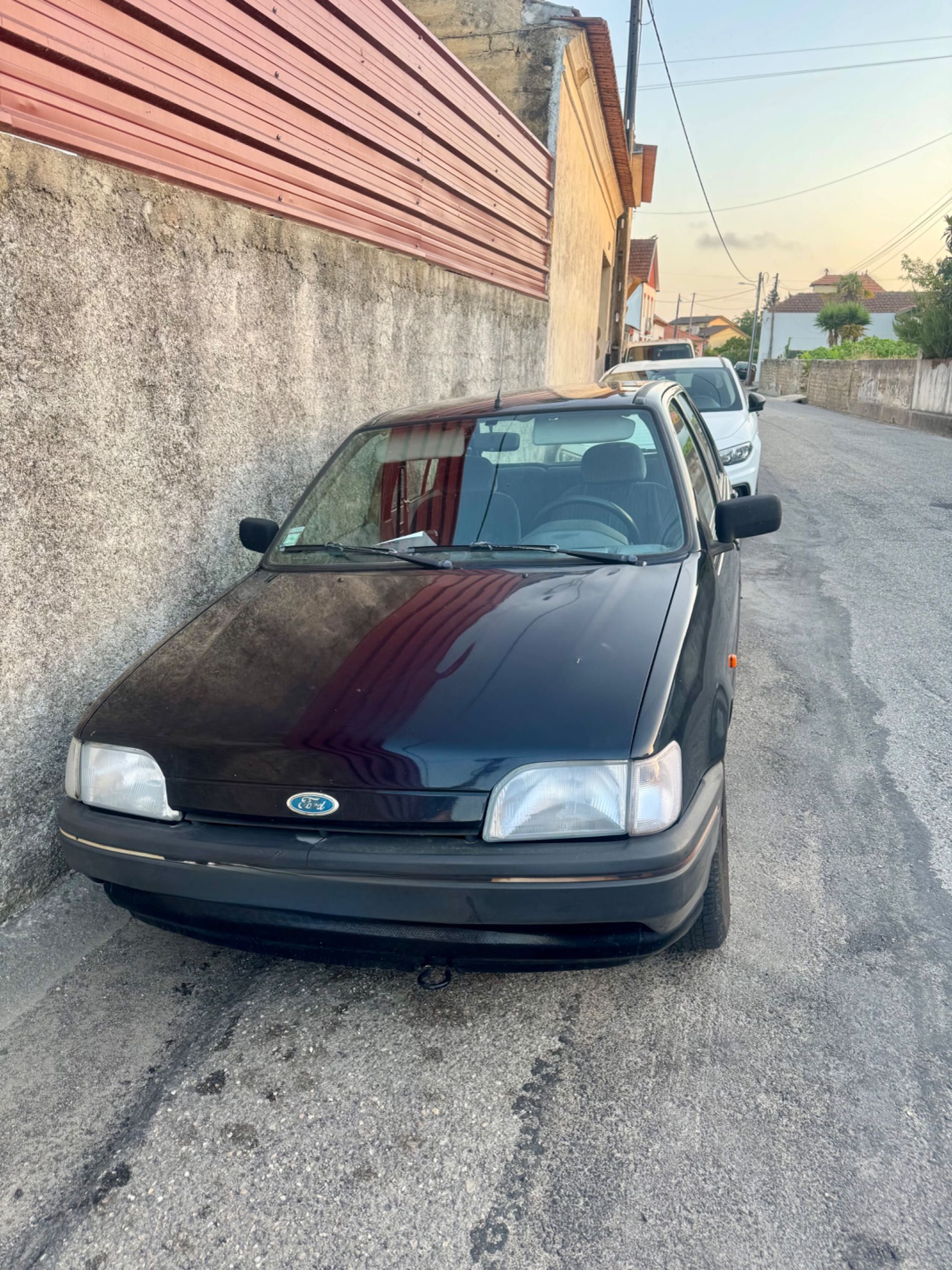 Carro em ótimo estado, anda muito bem.
