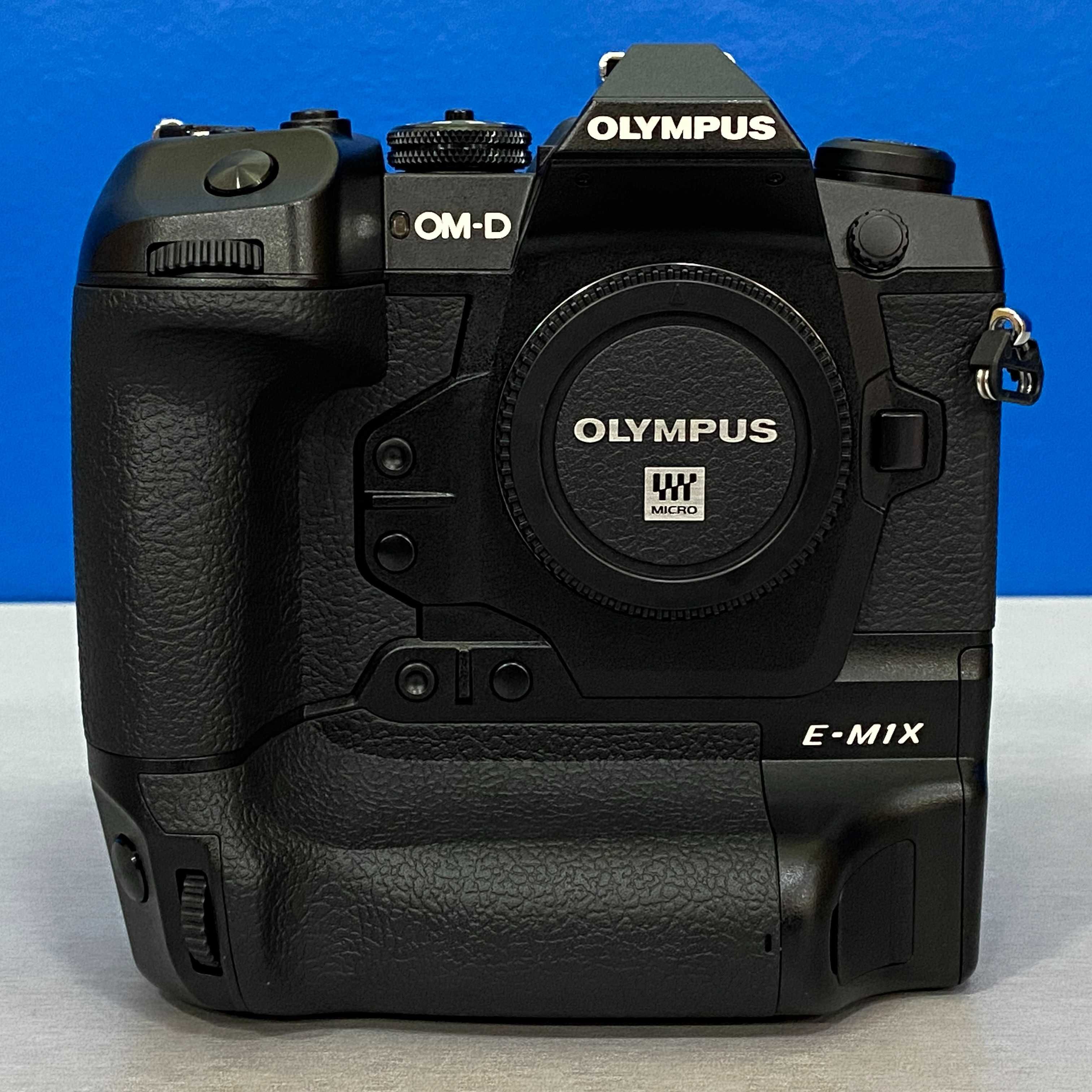 Olympus OM-D E-M1X (Corpo) - 20.4MP