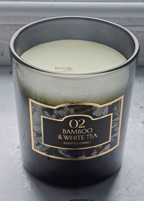 Арома свіча 170г. bamboo & white tea