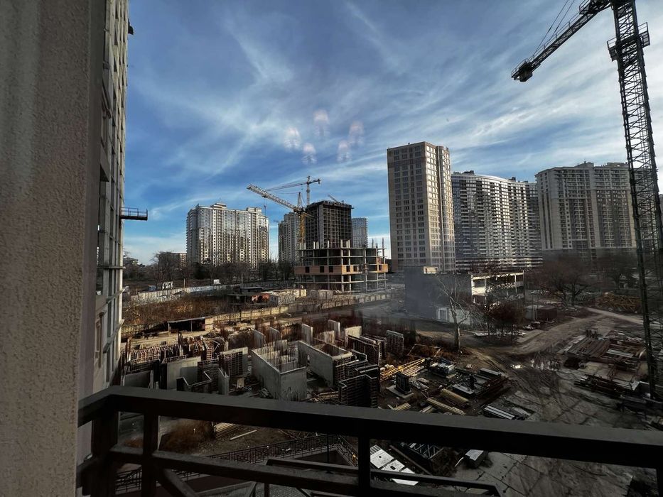 Продам 3-х комнатную в Аркадии с ремонтом .