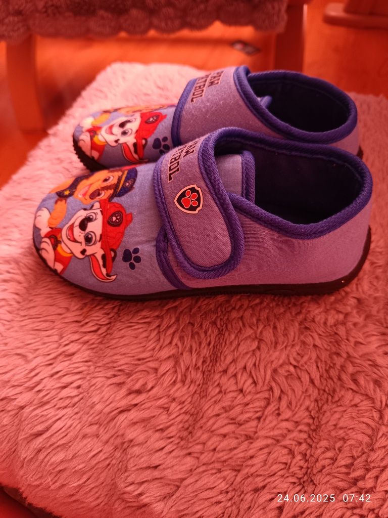 Kapcie dziecięce