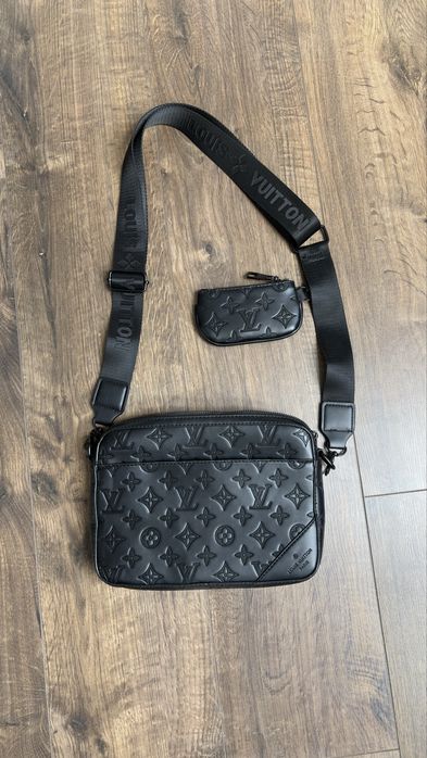 Louis Vuitton messenger duo bag LV