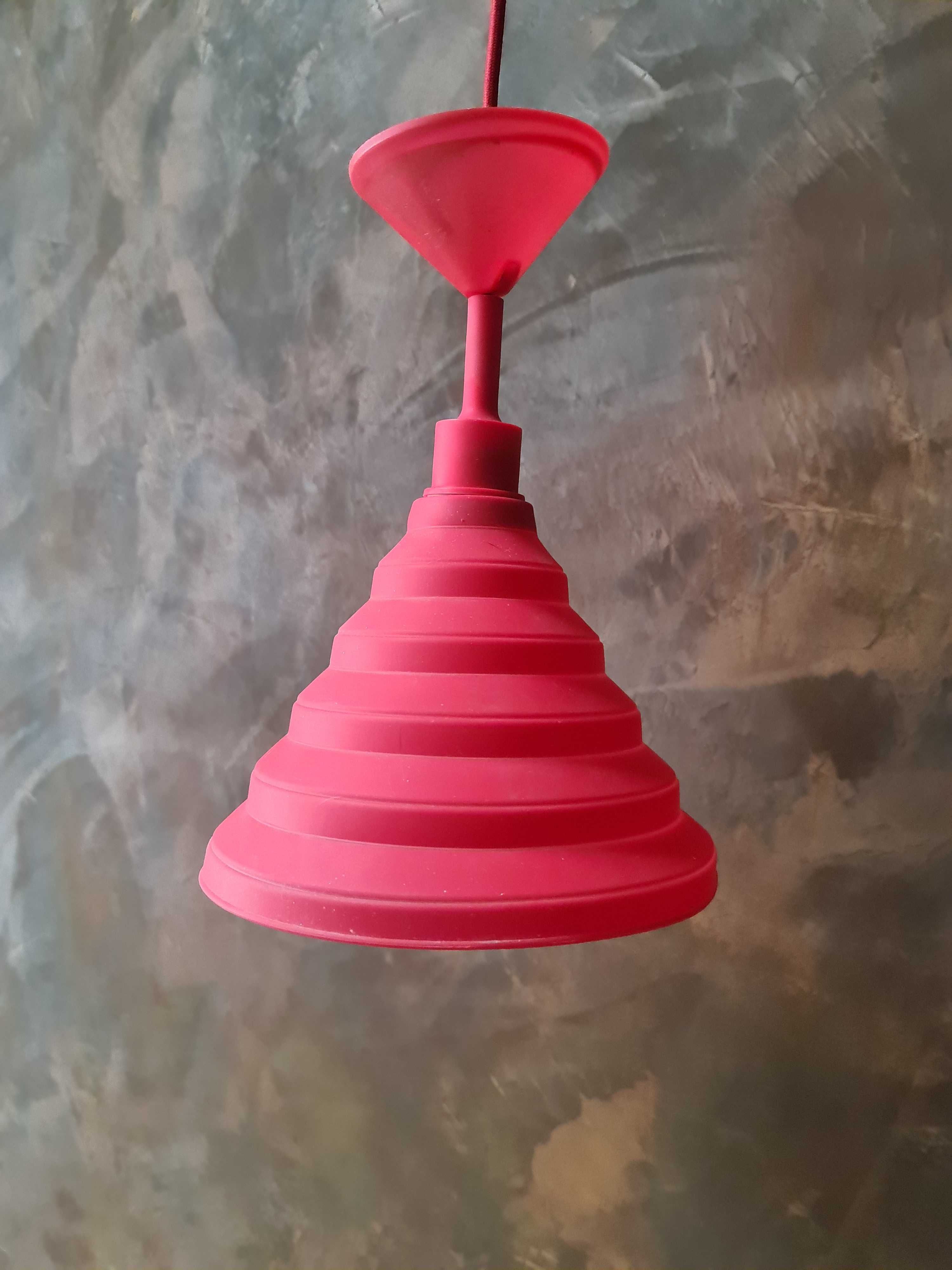 Lampy wiszące , żyrandole - czerwone 2 sztuki.