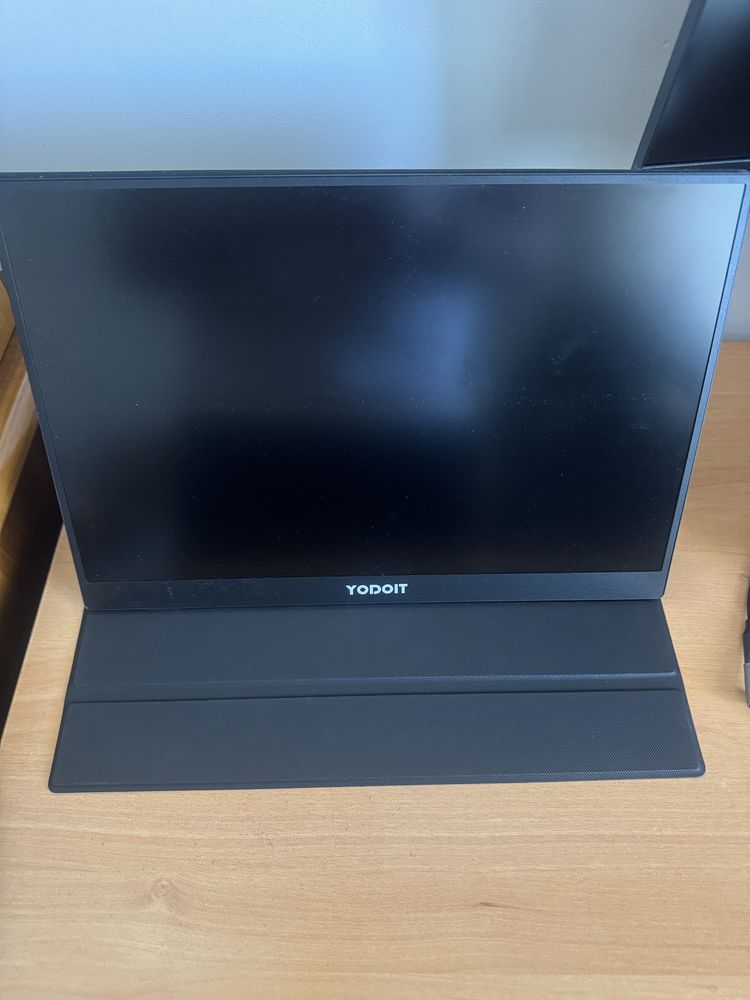 Monitor Portátil 16" FHD 1200P