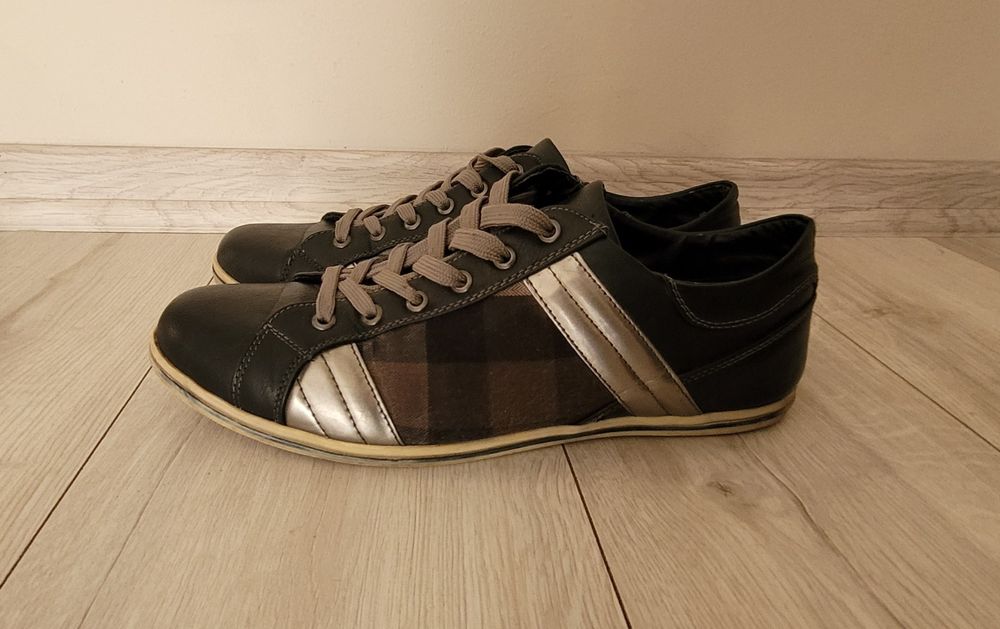 Trampki tenisówki czarne Billie Jean 43