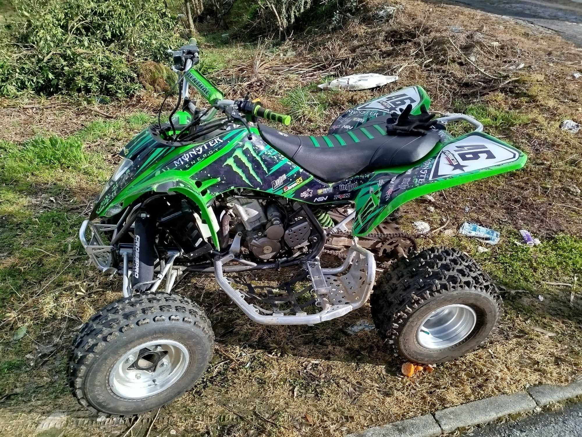 Moto 4 - Kawasaki KFX 400
