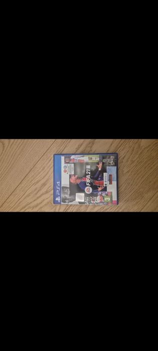 Fifa 21 na ps 4 działa też  na ps 5