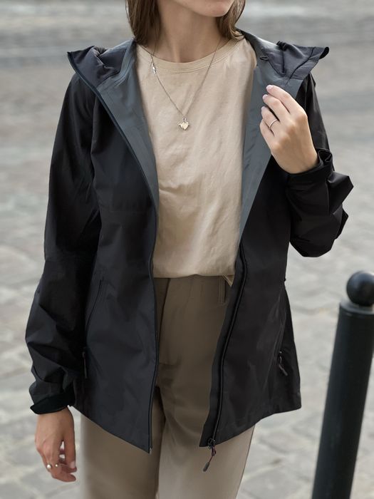 Куртка Mammut жіноча gore-tex оригінал нова трекінгова вітровка чорна