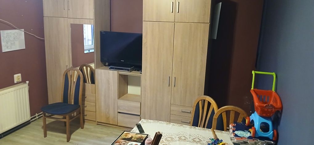 Sprzedam  połowę domu