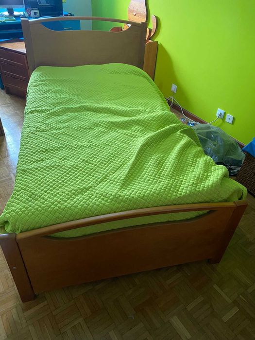 Cama de solteiro