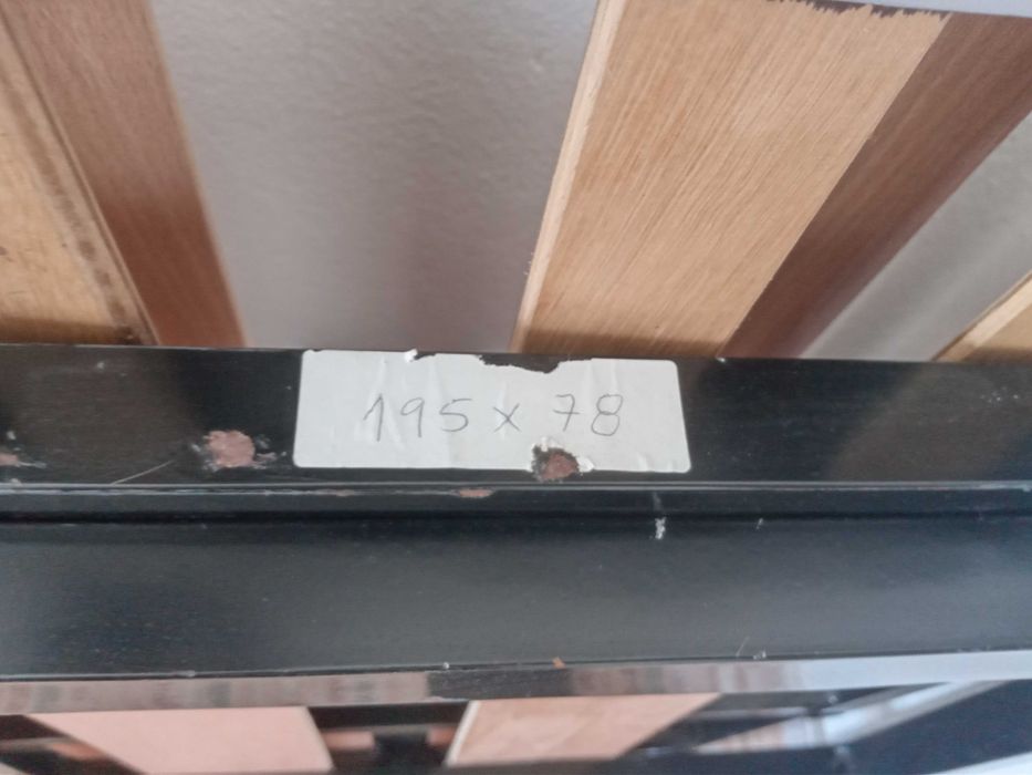 Estrades Cama ( 2 unidades - vendo separado )  1,95m por 0,78cm