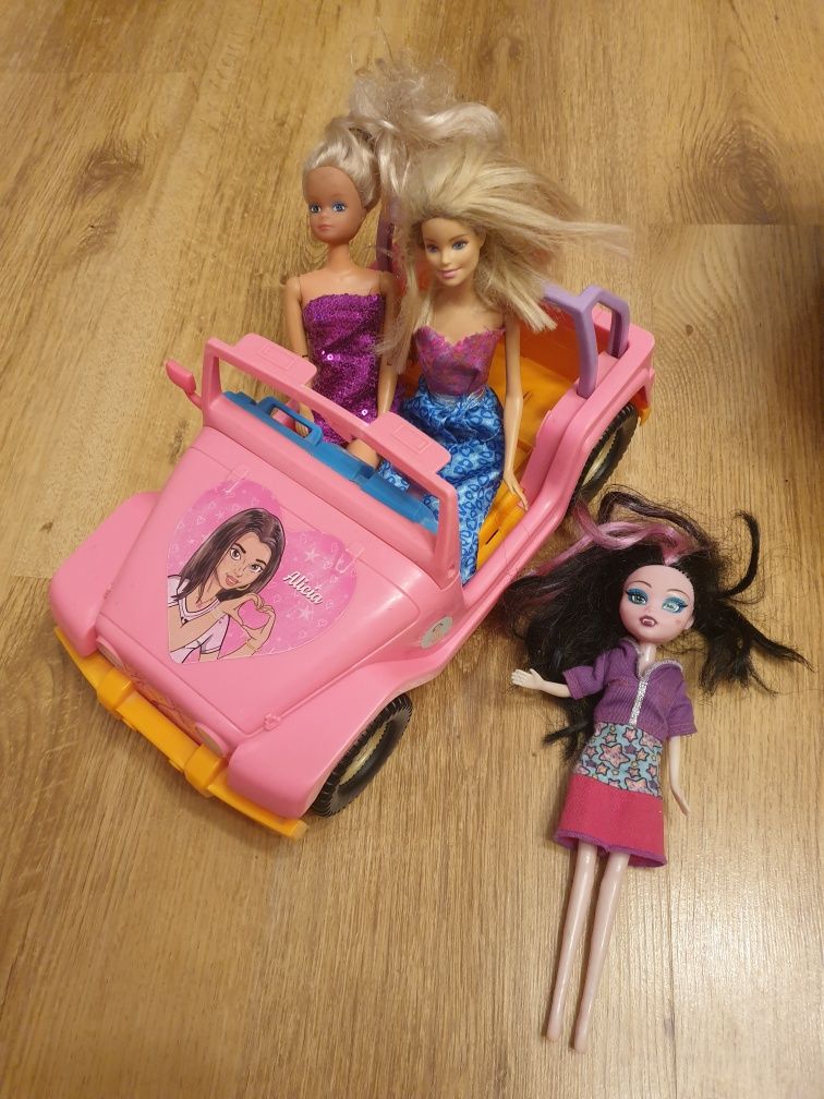 Auto kabriolet Barbie samochód dla lalek samochód i 3 lalki